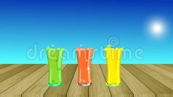 冰沙果汁饮料各种饮料与新鲜水果在木桌上夏天在阳光下喝一杯冷柠檬水协助视频的预览图