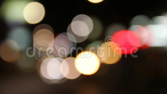 泰国清迈夜街散焦灯视频的预览图