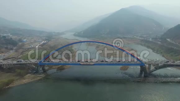 Namdodaegyo桥是一条连接韩国亚洲哈东和古丽的公路视频的预览图