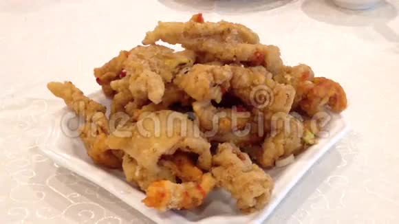吃中国菜叫海鲜小吃视频的预览图