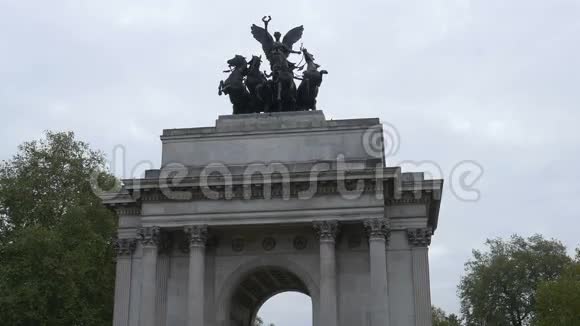 伦敦惠灵顿拱门视频的预览图