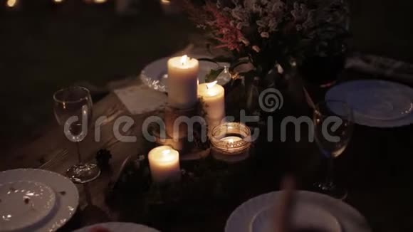 婚礼装饰桌视频的预览图