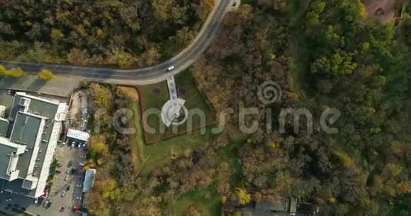 科罗皮夫尼茨基的城市景观鸟瞰图前名字基洛沃格勒圣堡部分的鸟瞰图视频的预览图