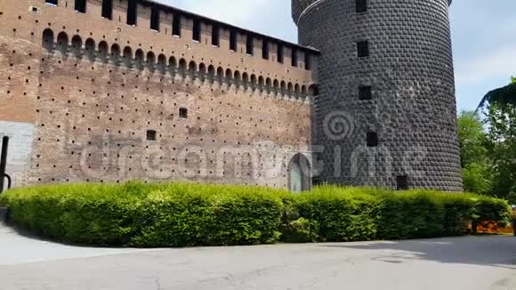 Sforza城堡建筑古意大利建筑欧洲塔楼观光视频的预览图