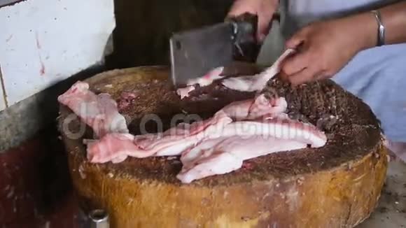 人的手切鲜肉视频的预览图