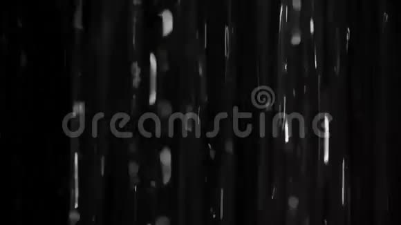 黑色的雨剪辑3视频的预览图