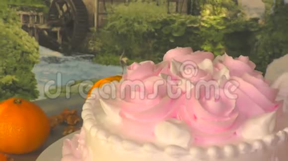 节日蛋糕视频的预览图