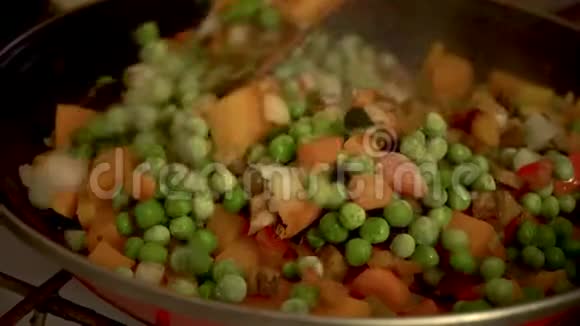 烹饪理念食物厨房蔬菜膳食绿色晚餐有机健康视频的预览图