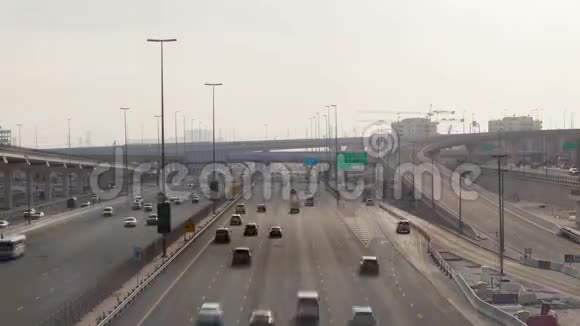 迪拜码头公路迪拜时间视频的预览图