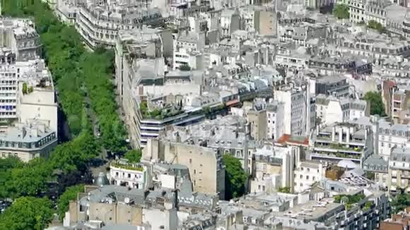 巴黎的屋顶视频的预览图