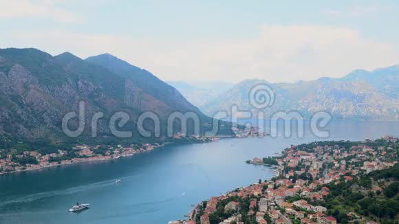 从黑山Kotor的Lovcen山俯瞰Kotor老城科特尔是联合国教科文组织世界的一部分时光流逝视频的预览图