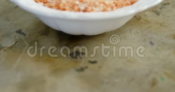 喜玛拉雅盐在碗4k视频的预览图