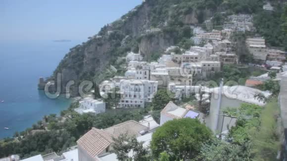 意大利波西塔诺阿马尔菲海岸的房子视频的预览图
