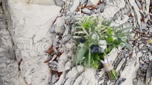 一束波霍风格的花束乡村风格的秋季婚礼视频的预览图