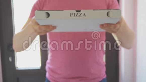 披萨送货员视频的预览图
