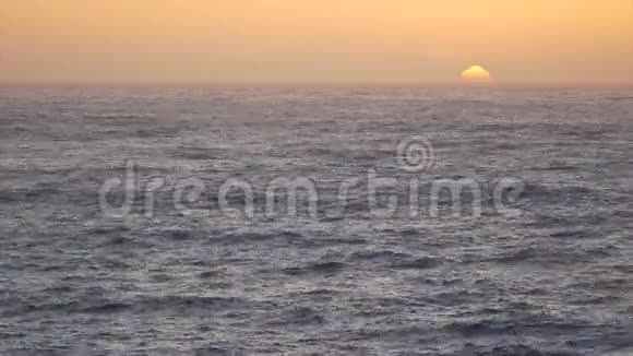 加利福尼亚海岸的日落视频的预览图