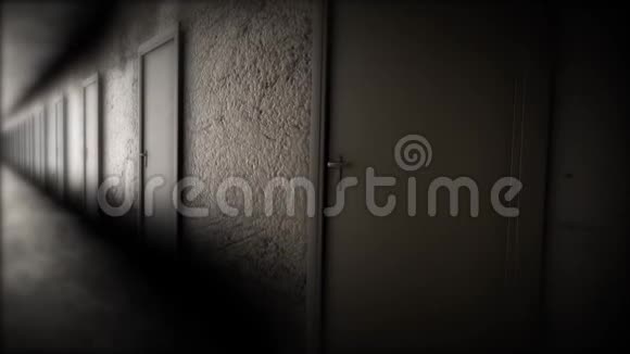带门的黑暗走廊可怕的走廊视频的预览图