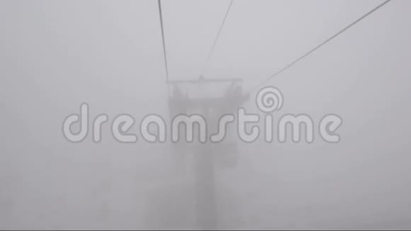 通往吉隆坡云顶的索道缆车视频的预览图