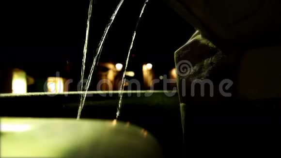 卢布尔雅那喷泉里的水视频的预览图