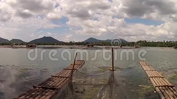 湖前竹筏视频的预览图