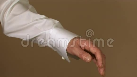 裁缝手腕测量A视频的预览图