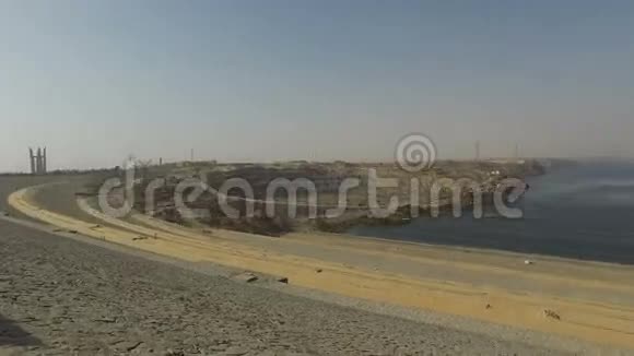 阿斯旺大坝发电厂视频的预览图