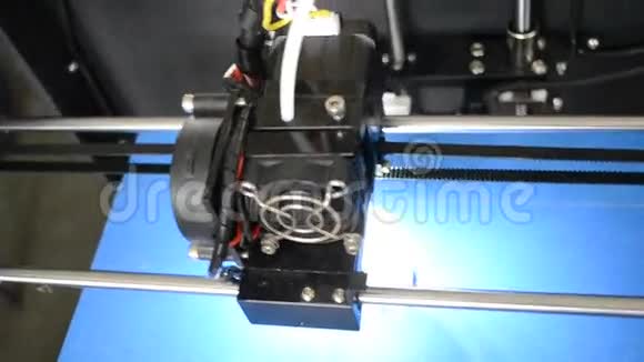 从上面3D打印机视频的预览图