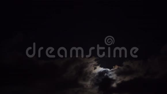 满月和夜空实时视频的预览图