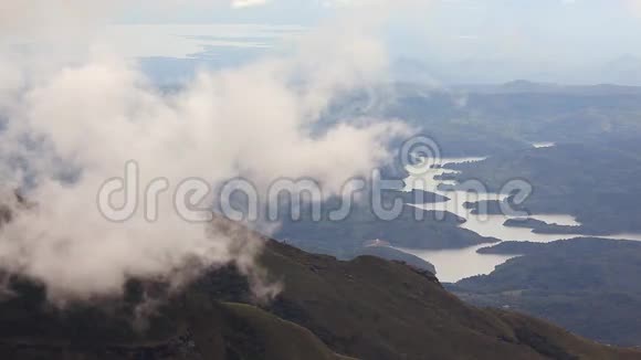 云结束世界斯里兰卡湖视频的预览图