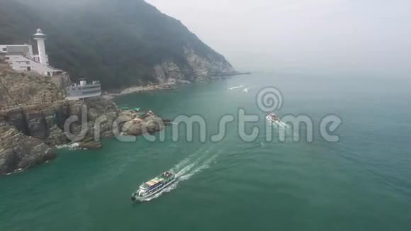 釜山永道泰宗大灯塔鸟瞰图视频的预览图