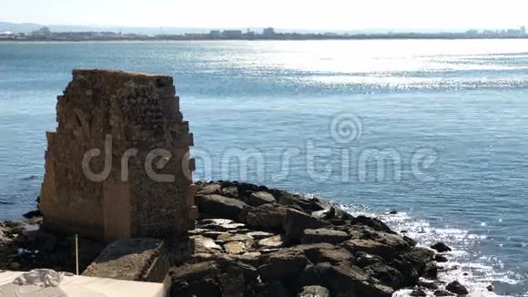 阿克科或阿克雷古城的废墟面对地中海视频的预览图