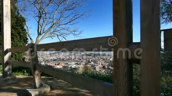 巴塞罗那市全景从蒂比达博视频的预览图