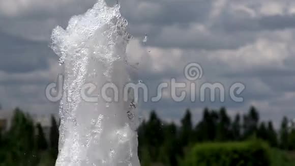 喷气喷泉公园视频的预览图