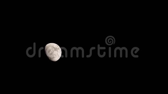 月亮时光流逝穿过夜空4K视频的预览图