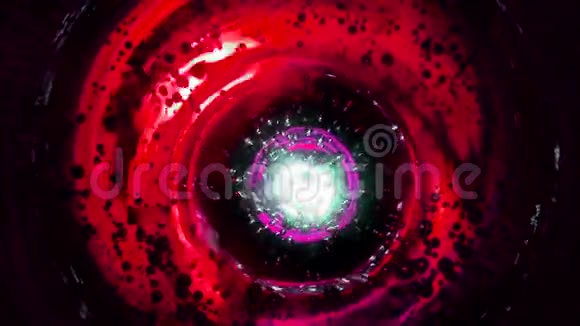 水中的抽象气泡就像红色背景下的空间视频的预览图