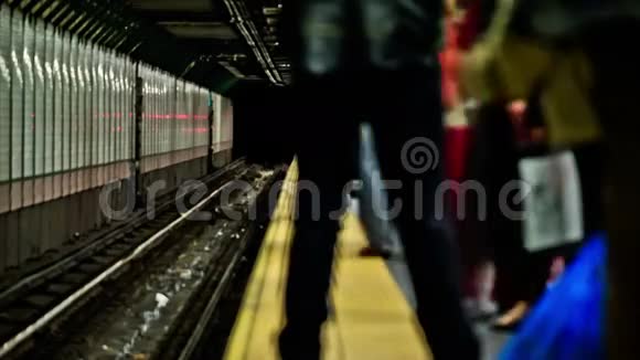 纽约地铁时间流逝视频的预览图