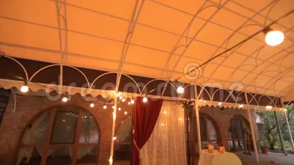 室内设计装饰照明餐厅的荧光灯视频的预览图