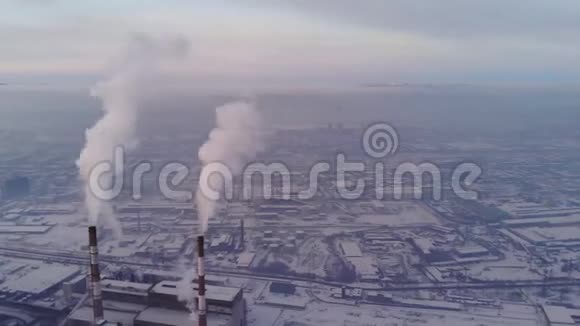 工业城市的空气污染视频的预览图