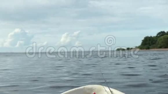 渔船的海景视频的预览图