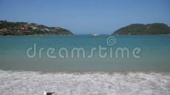 巴西布齐奥斯的费拉杜拉海滩视频的预览图
