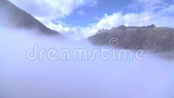 高山自然景观美景山岩视频的预览图