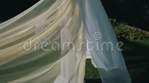 婚礼装饰窗帘视频的预览图