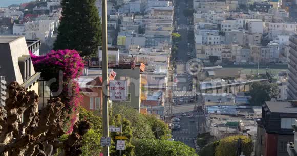 旧金山的丘陵街道视频的预览图