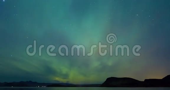 冰岛的北极光视频的预览图
