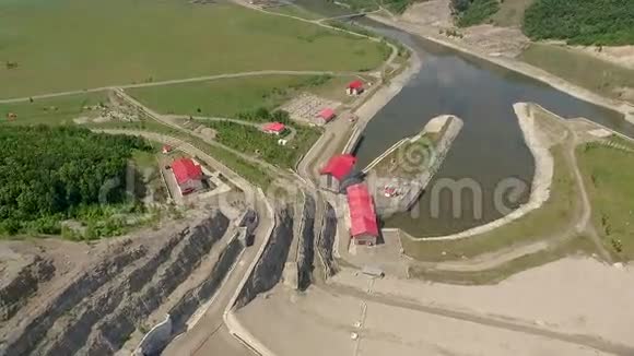 一个水力发电厂的高空射击视频的预览图