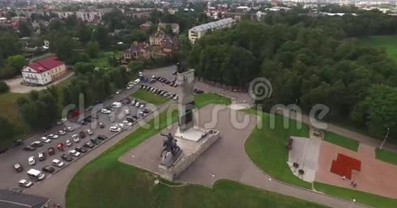 胜利纪念碑VelikyNovgorod视频的预览图