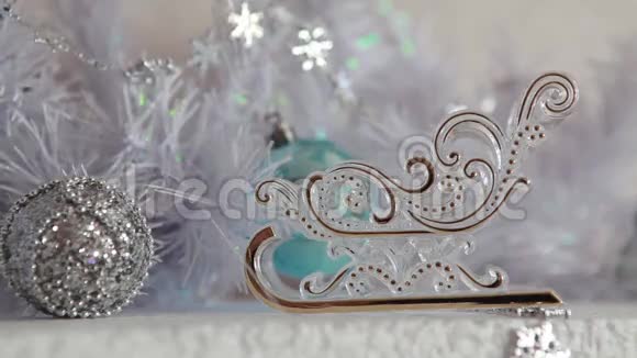 新年装饰水晶装饰圣诞雪橇视频的预览图