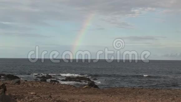 加勒比海阿鲁巴岛的彩虹视频的预览图