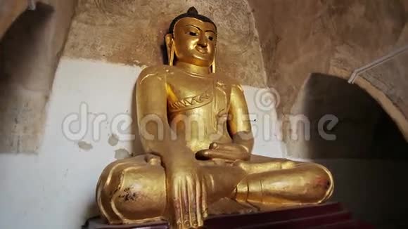 镀金的佛像缅甸巴根视频的预览图