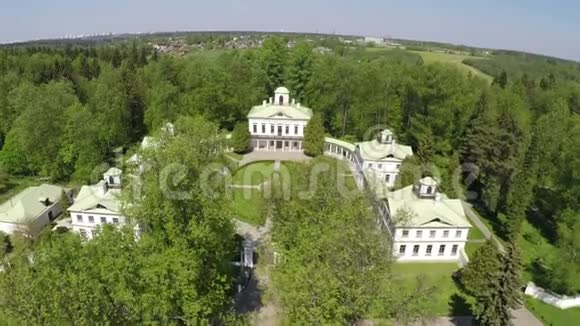 莫斯科沙皇博物馆和保护区的鸟瞰图视频的预览图